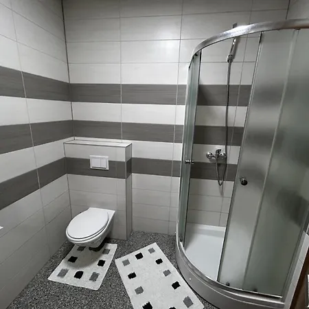 Prenociste Euro-jet Inn Coralici