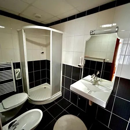 Inn Prenociste Euro-jet Coralici